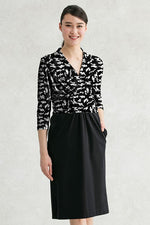 Smart Stretch: Black Find Cats Shell Dress