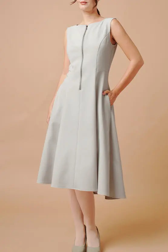 Active Cool: Short A-Line Front Zip Dress