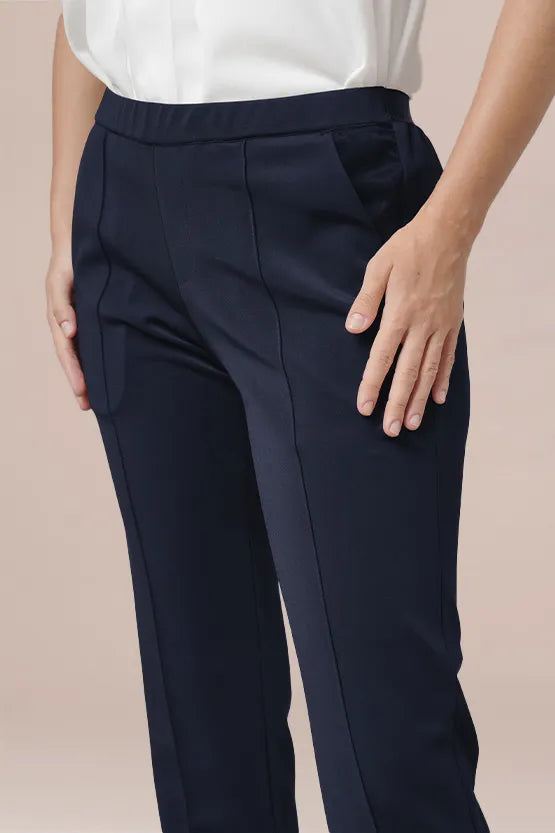 Smart Stretch: Tapered Pants
