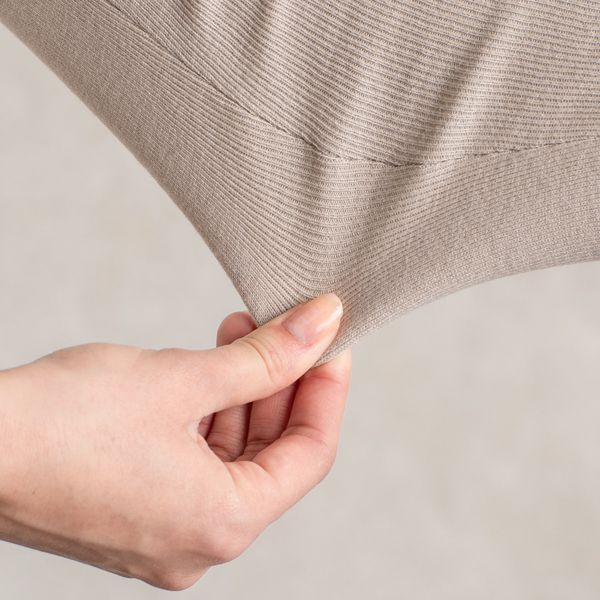 きちんと感を演出する編地