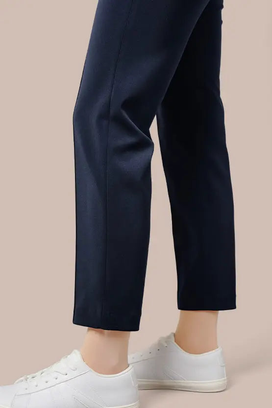 Space Material: Easy Tapered Pants