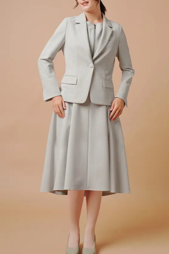 Active Cool: Short A-Line Front Zip Dress