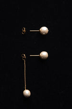 Rich White Lightweight Balsa Pearl 2-Way Earrings