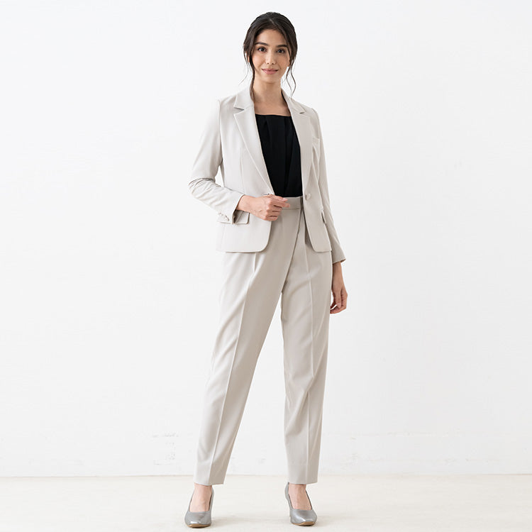 A mature grey suit for any occasion