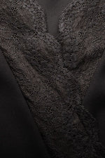 Black Cache-Coeur Lace Top