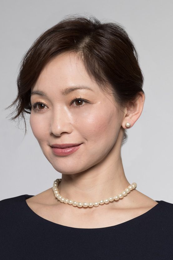 Rich White Lightweight Balsa Pearl 2-Way Earrings
