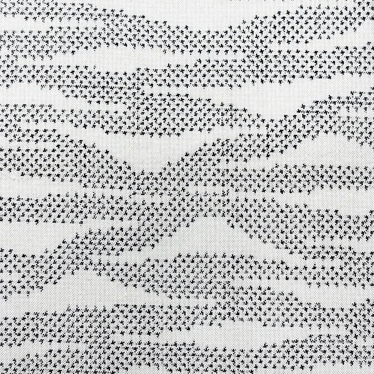 静かに寄せる波──白大島が描く“繊細なリズム