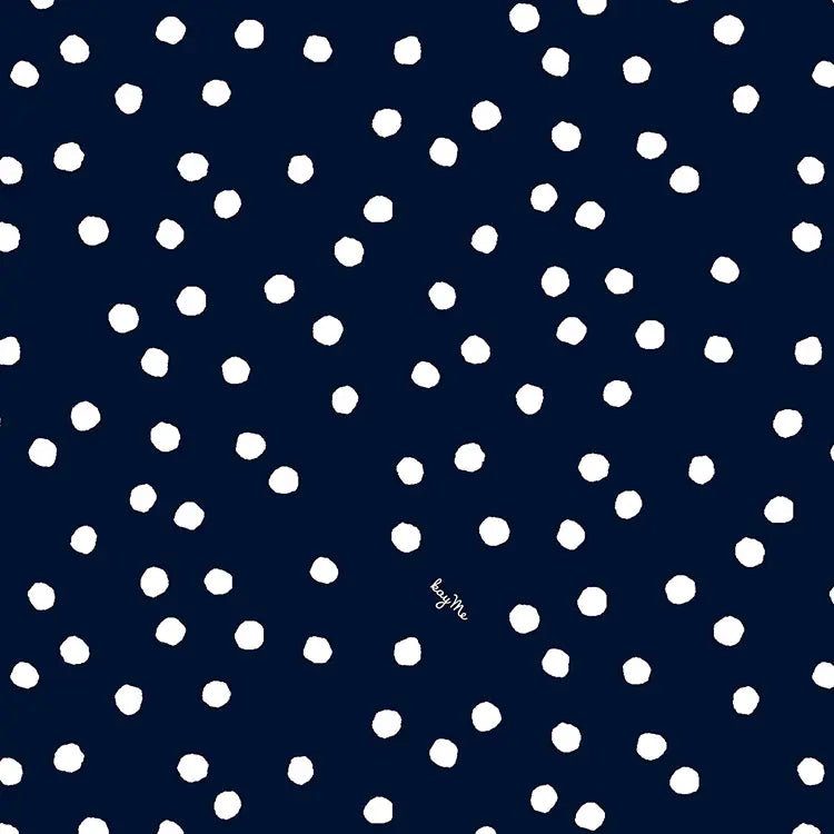 A gorgeous and dignified polka dot pattern