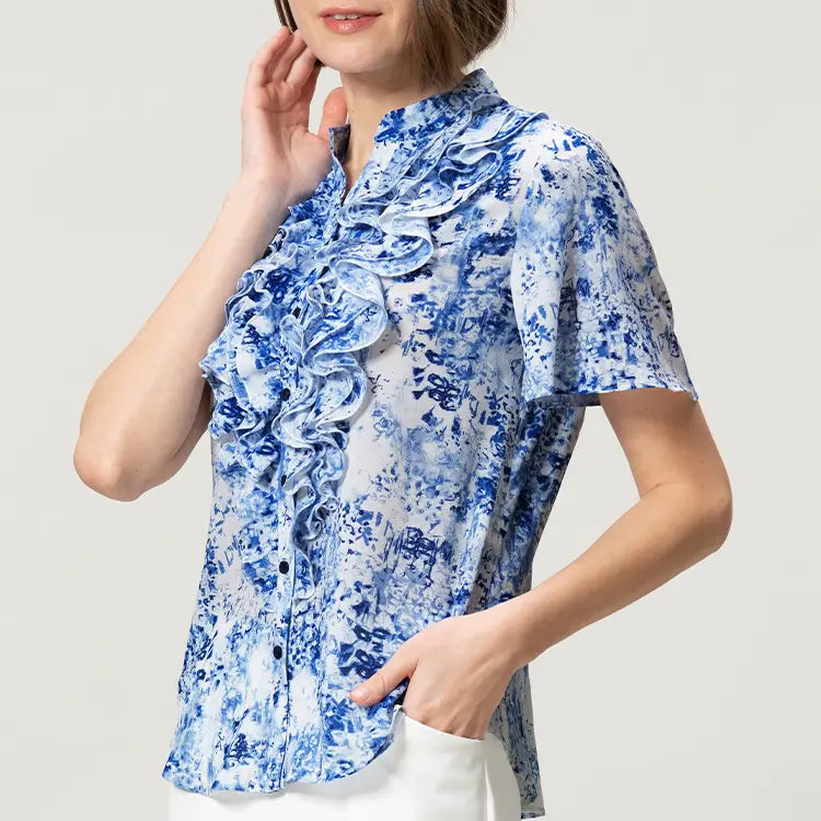 Elegant Yet Easy-to-Wear Blouse