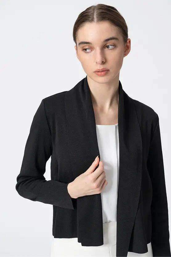 Washable Wool Knit: Short Line Cardigan