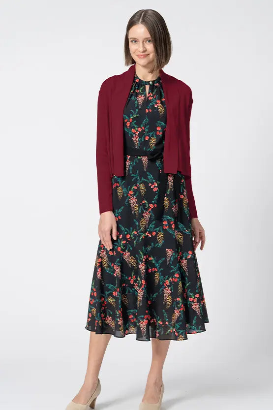 Washable Wool Knit: Short Line Cardigan