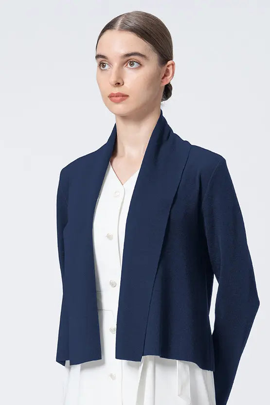 Washable Wool Knit: Short Line Cardigan