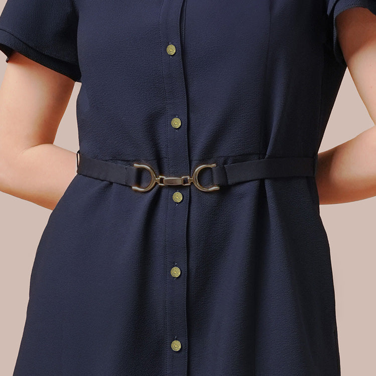 Effortlessly combines freedom of movement with functionality and sophisticated style