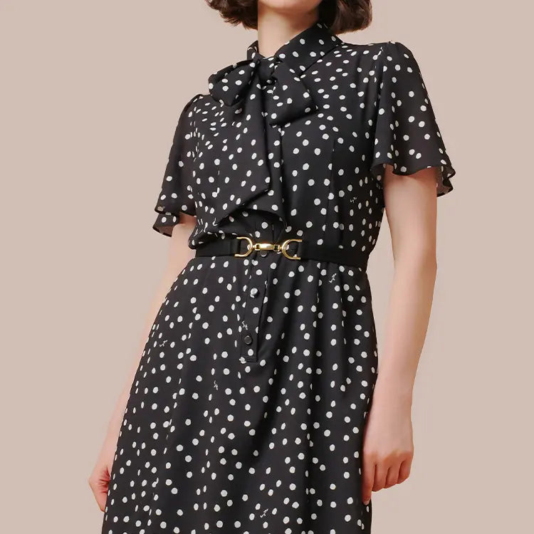 Sophisticated and elegant belted shirt dress.