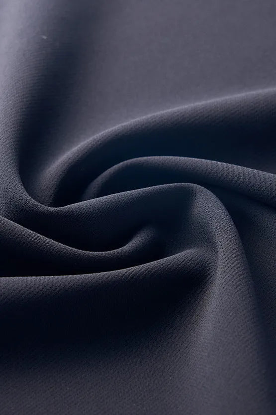 Active Stretch: V-neck daily dress