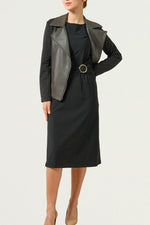 Strong Twist Stretch: Black T-Shirt Dress