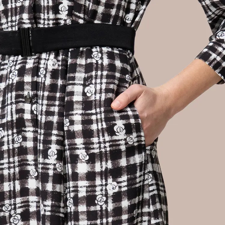 Minimalist seam pockets
