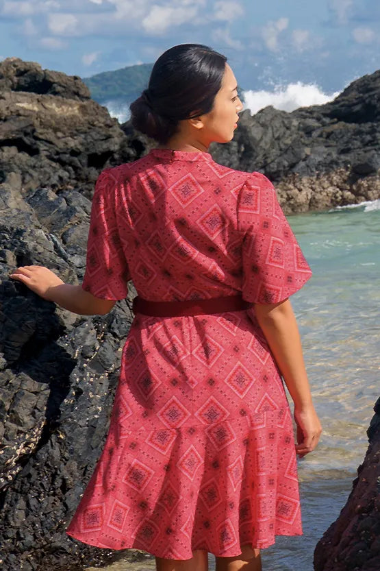 Oshima Tsumugi Design Stretch Chiffon: Knee-Length Mermaid Dress