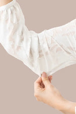 Cut Jacquard x Space Material: White X Black Decollete Tuck Dress