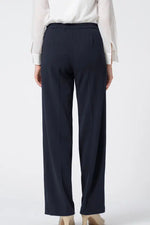 Comfort Georgette: Straight Pants