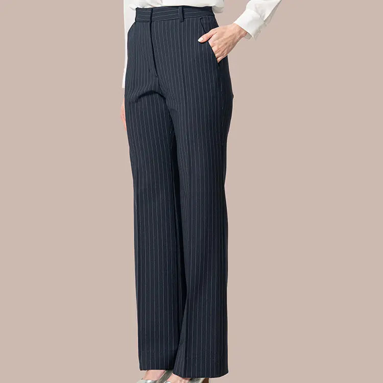 Perfect for those who don't like pants! The exquisite center crease makes it difficult to see the lines of your legs.