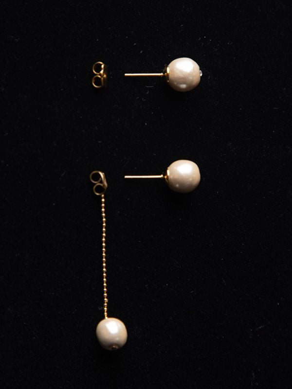 Rich White Lightweight Balsa Pearl 2-Way Earrings