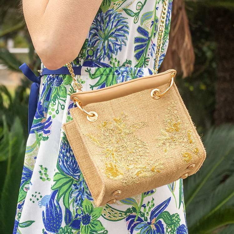 Detachable strap