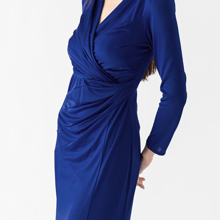 A slimming mermaid silhouette