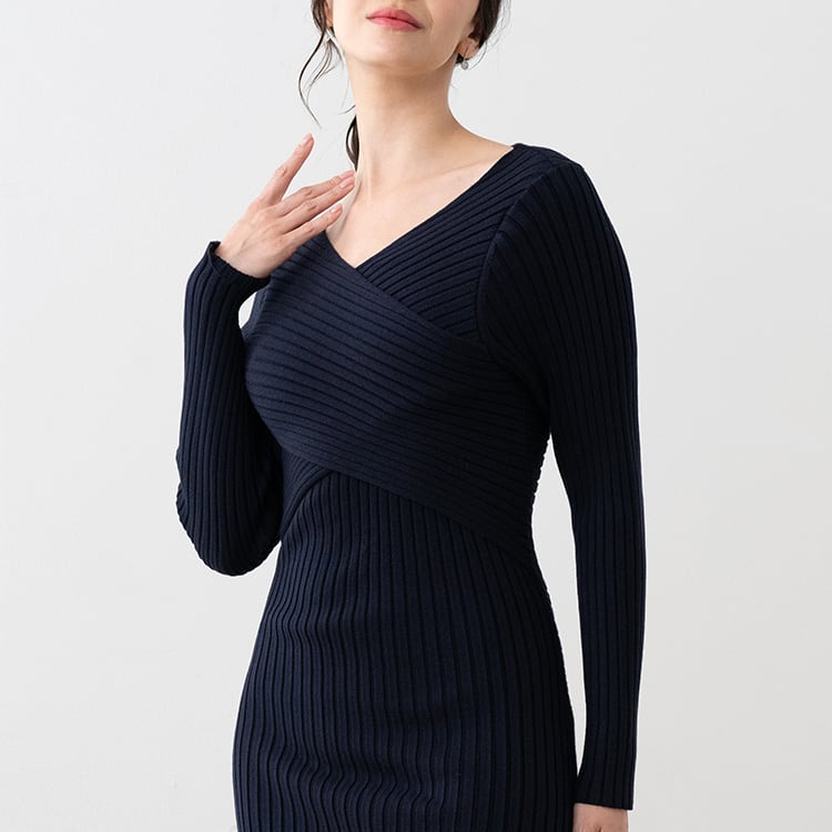 Flattering Cross Design