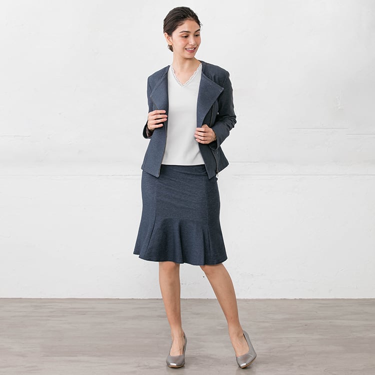 CREATE THE PERFECT SETUP WITH A MATCHING SKIRT