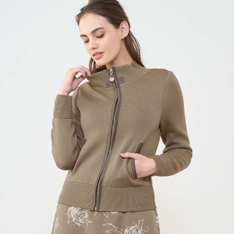 Compact silhouette for a clean look