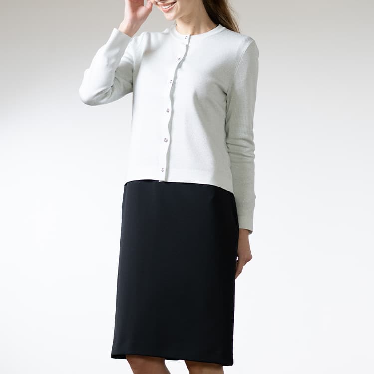 A basic design that enhances the silhouette for a flattering look.