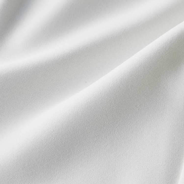 Year-round wear, washable, no ironing required, smart stretch