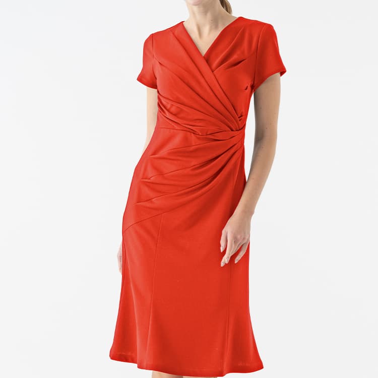 A precisely designed fit & flare silhouette.