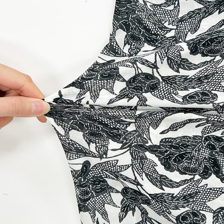 Stretch chiffon for cool comfort