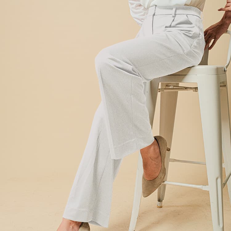 Luxurious wide pants that enhance elegance