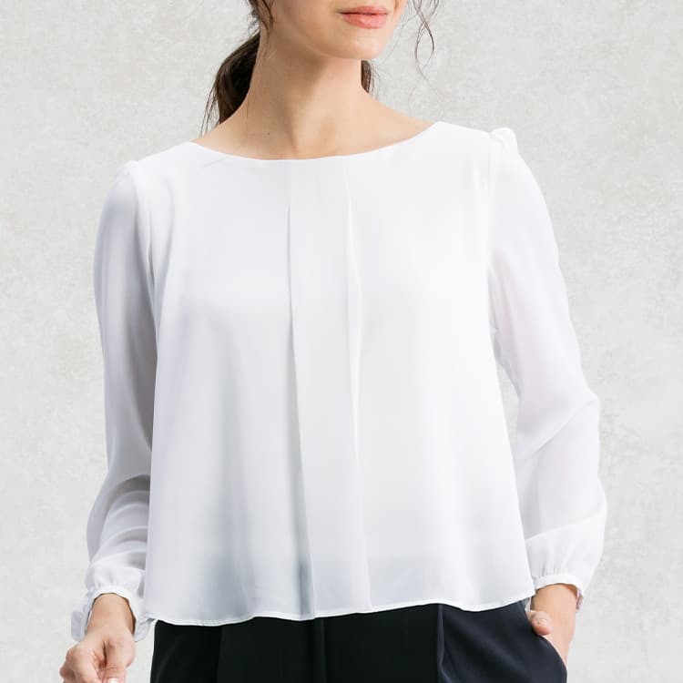 A calculated beauty even without the need for a dress