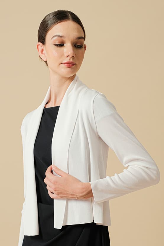 Short cardigan made in Niigata