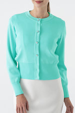 Clear Button Kanazawa Waist-Shaping Cardigan