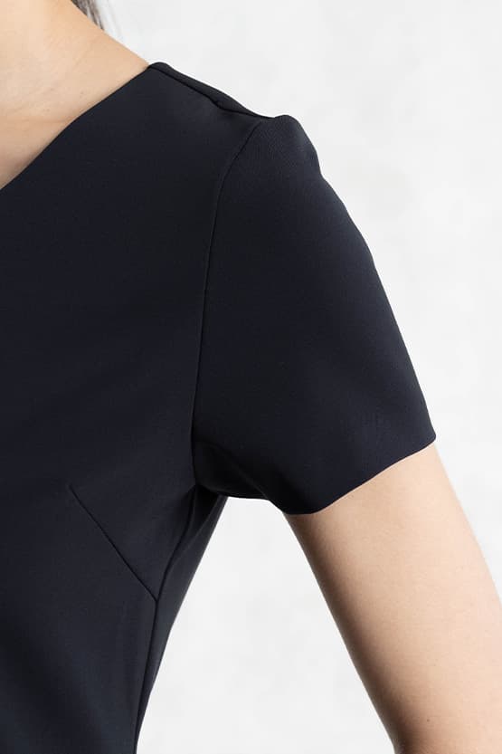 Smart Stretch V-neck I-line Dress