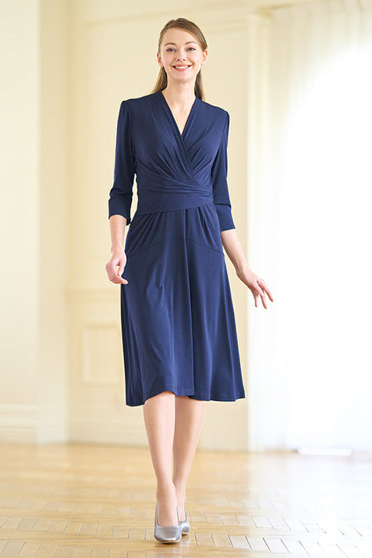 4-Way Stretch: Cache-Coeur Dress