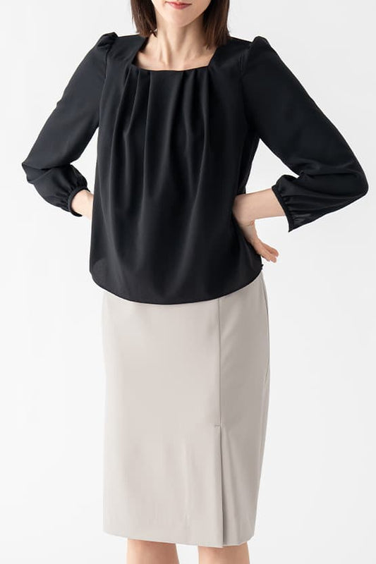 All-Season Material: Smart Stretch Front Vent Skirt