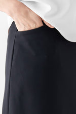 All-Season Material: Smart Stretch Front Vent Skirt