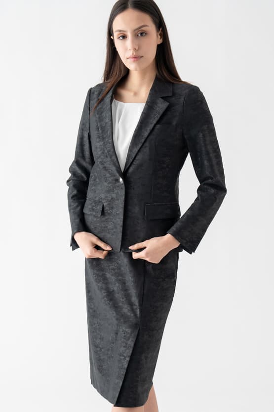 Stretch Jacquard: Jacquard Front Vent Skirt