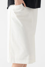 Stretch Jacquard: Jacquard Front Vent Skirt