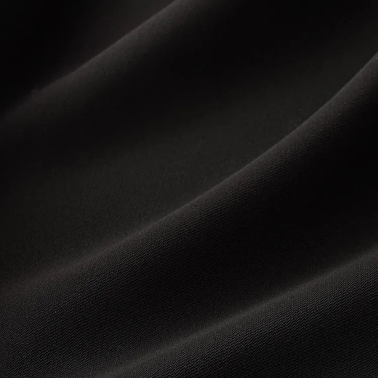 A great value item that can be washed in the washing machine and won't wrinkle