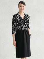 Smart Stretch: Black Find Cats Shell Dress