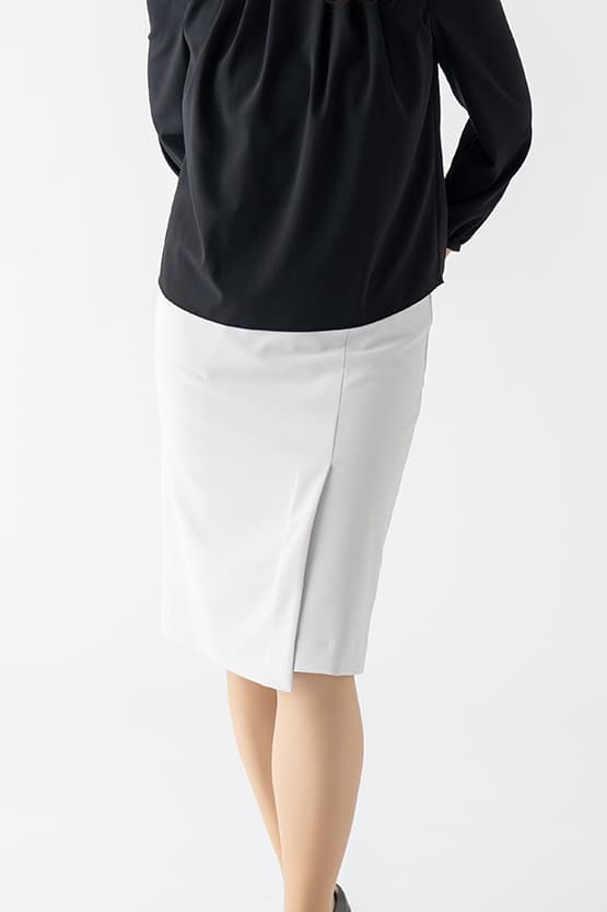 Active Cool: Cooling White Wrap Skirt