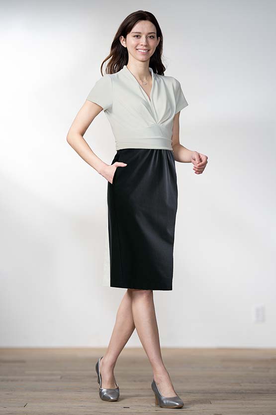 Cotton-Blend Gray And Navy Shell-Print Short-Sleeved Dress