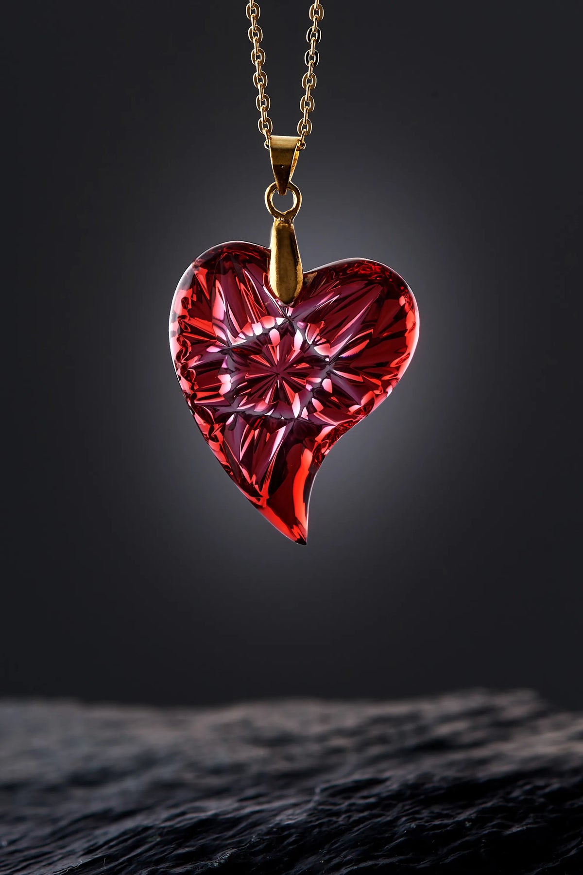 【Shimadzu Satsuma Kiriko】Passion Crimson